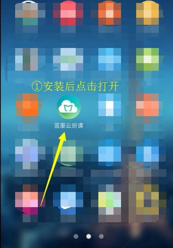 数学中有哪些问题放到更大的空间 / 对象里解决起来变简单的例子？